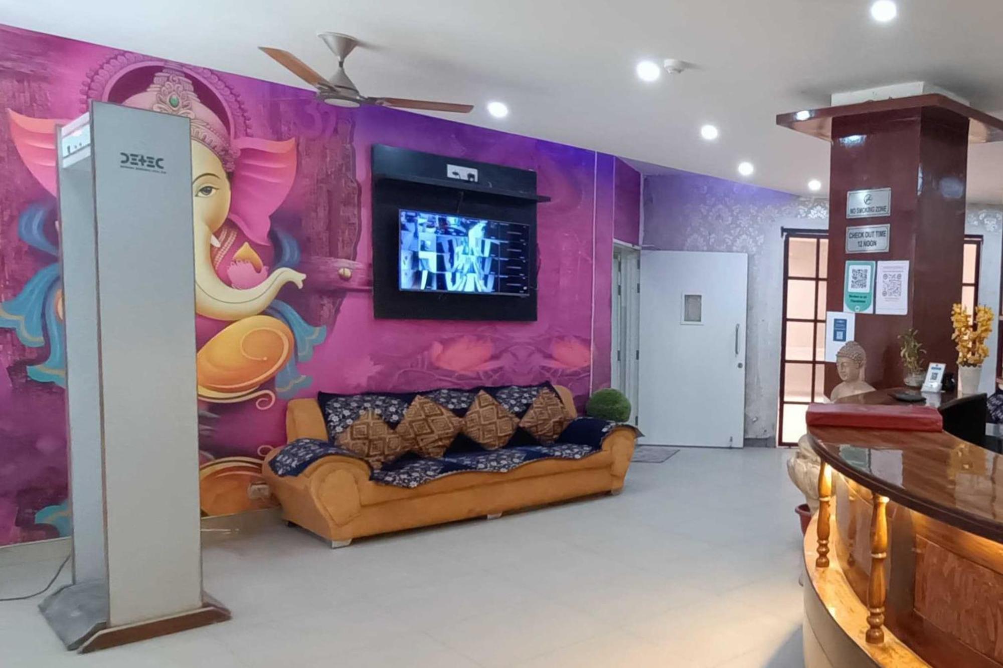 Hotel Global Inn By Quality Inn Nowe Delhi Zewnętrze zdjęcie